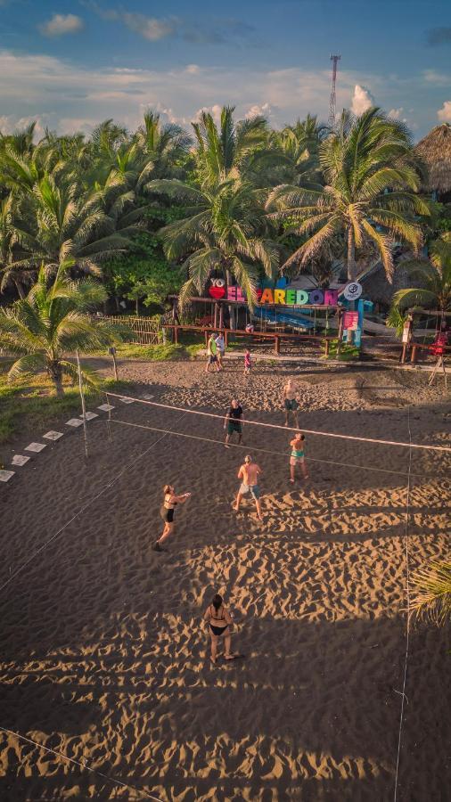 The Driftwood Surfer Beachfront Hostel / Restaurant / Bar, El Paredon El Paredón Buena Vista Esterno foto